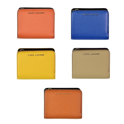 【MARC JACOBS 馬克賈伯】LOGO短夾 零錢款(魚子醬壓紋 立體LOGO )