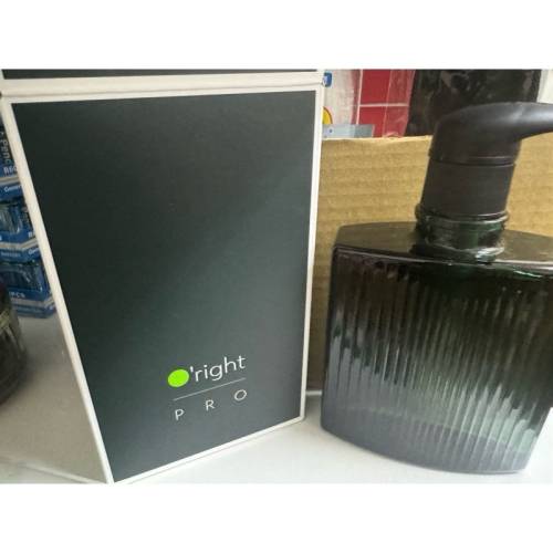 ?小舖嚴選沙龍專用?PRO洗髮露260ml