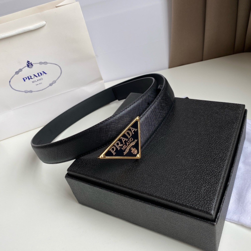 PRADA （普拉達）原單腰帶，女士必備用品的，意大利進口牛皮，精品簡約電鍍扣，專櫃同款