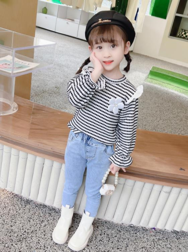 寶貝童裝女童秋裝打底衫女寶寶秋季正韓洋氣時髦長袖條紋飛袖上衣兒童秋款