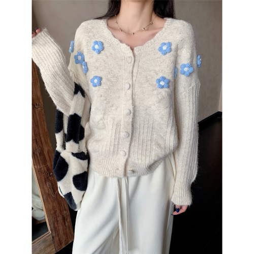 秋冬新品 韓系 可愛搶眼 毛線花花長袖寬版毛衣外套 毛線衣 保暖 溫暖 百搭 寬版毛衣 米白色 基本款