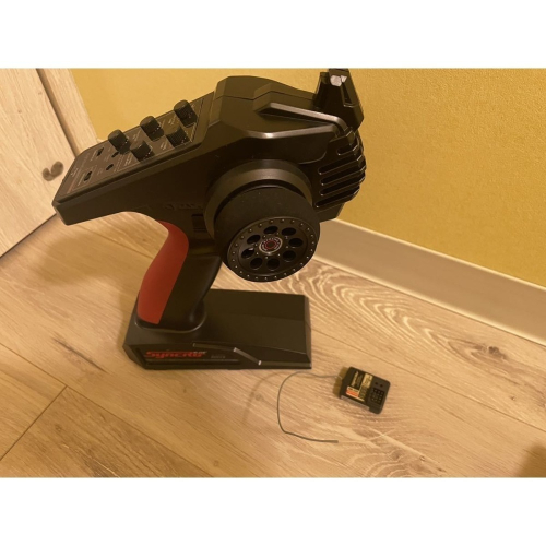 [非新品]★Kyosho Fazer MK2 2.4GHz發射器/接收器套件★