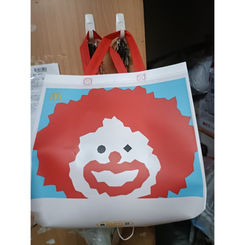 全新有吊牌之 麥當勞－－－40週年。麥當勞叔叔 與大鳥姐姐 百分百雙面購物袋