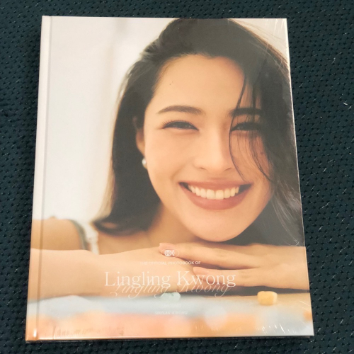 鄺玲玲 00K單人寫真 泰國三台官方寫真書 ??LingOrm