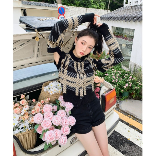 DearGod正韓女裝秋冬單排扣毛針織衫女黑金報刊多穿格紋撞色早秋外搭針織開衫外套
